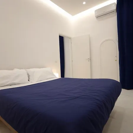 Relais Santa Lucia Sul Mare, Guest house *