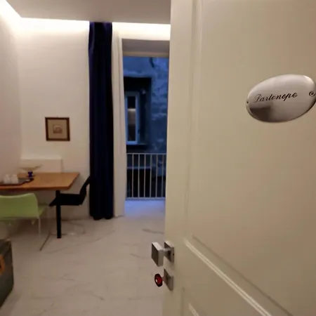 Relais Santa Lucia Sul Mare, 4* 나폴리